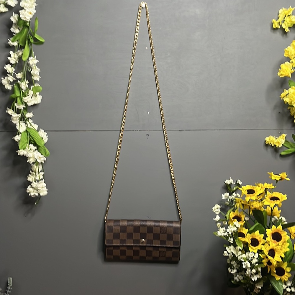 Louis Vuitton Wallet - Damier - Picture 17 of 17